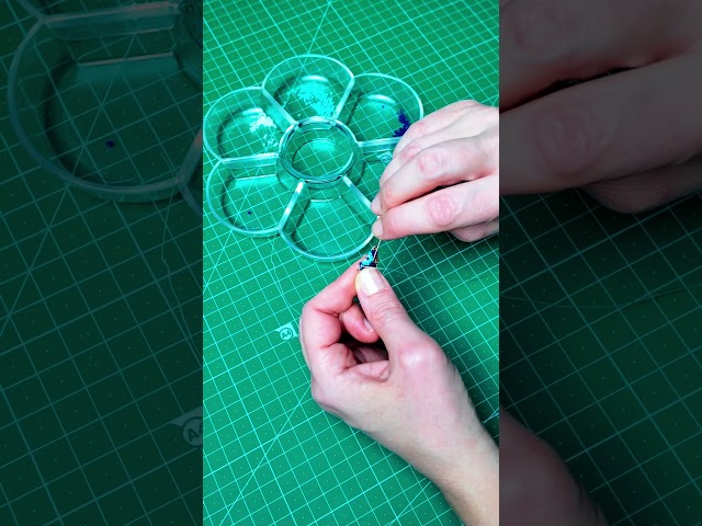 Easy Beading Tutorial: Evil Eye Bracelet 🧿 #shorts #diyjewelry