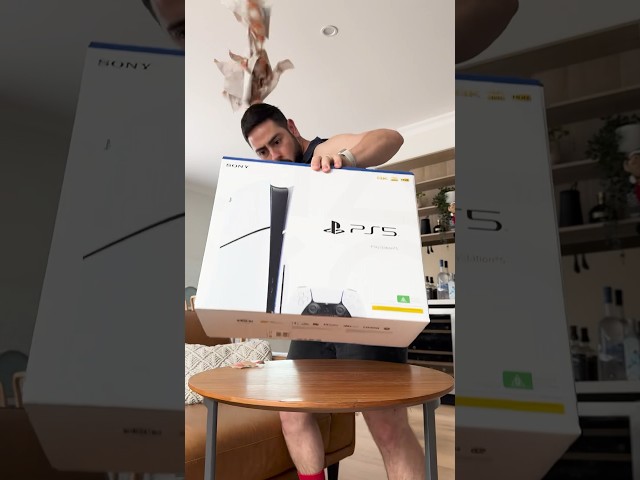 Unboxing PS5 Slim from Santa