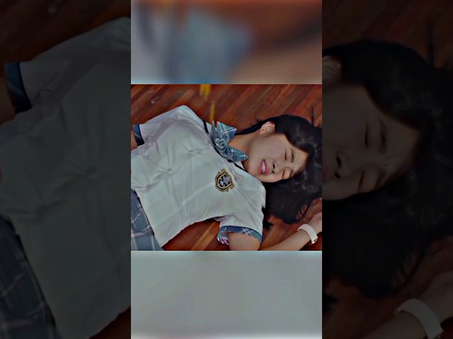 This is how a real boyfriend protects his girlfriend 💪❤️#edits#shorts#sad #kdrama