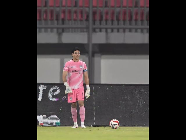 Good save Nadeo Arga Winata