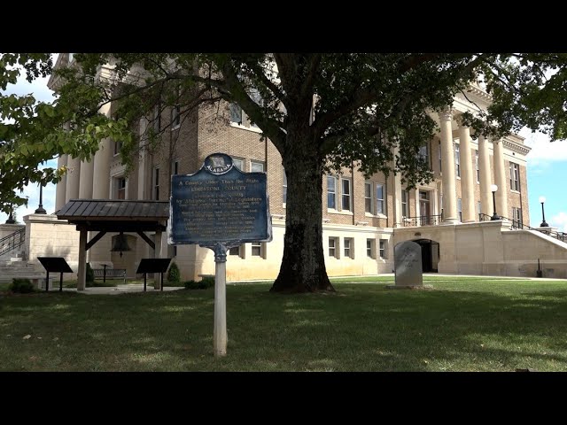 Unzipped: Athens, 35611