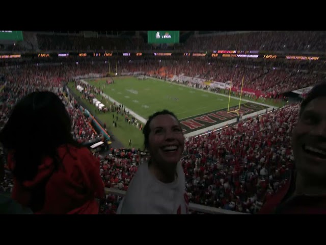 espn 4k couple finds the camera