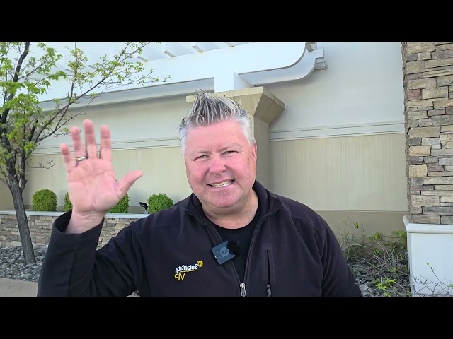 Panic Food Buying About To Begin (Empty Shelves)