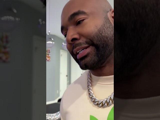 When J Diva delivers Mike to her boss’s house!