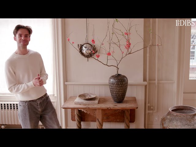 How to Decorate an Entryway with Colin King