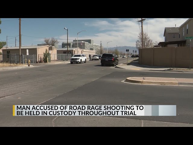 Albuquerque man accused of road rage shooting will stay in jail