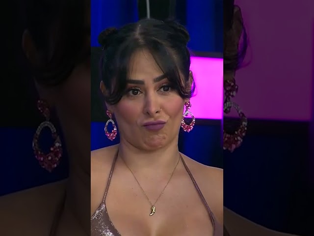 Barbie rompe en llanto por culpa de Redimido #shorts