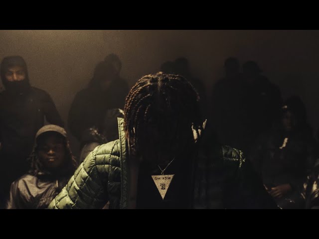 La Mano 1.9 - BUSINESSMAN (Clip Officiel)