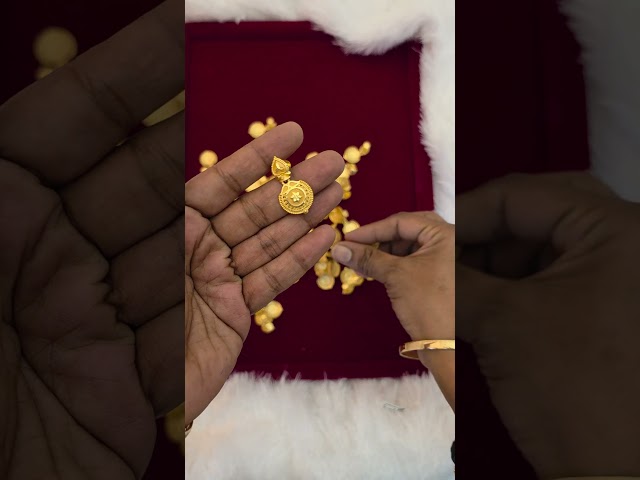 🦚Product price : Rs.180/-🦚Product code: 9379🦚WebsiteWww.rajashreefashion.com 🦚Watsapp 9677941418