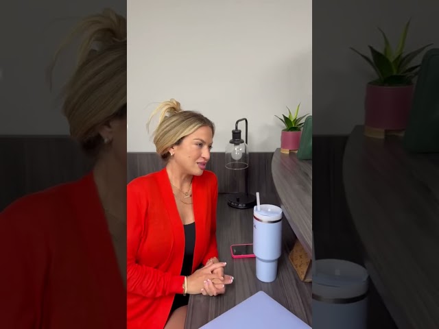 Jennifer warns Chase that Bethany is snooping around asking people about her!