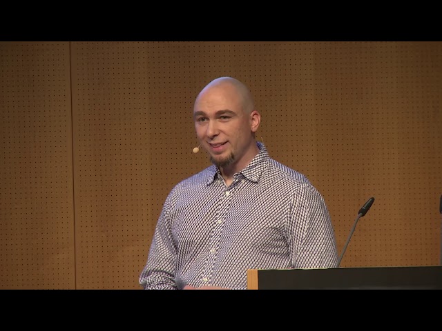 35C3 -  Information Biology - Investigating the information flow in living systems