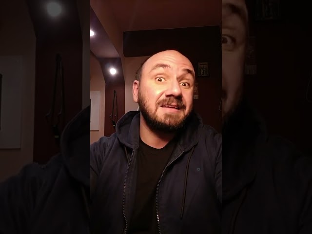 JANDARMII SUNT OBLIGAȚI SĂ PREZINTE LEGITIMAȚIA SAU INSIGNA DE SERVICIU