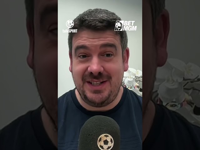 Alex Crook argues Man Utd must sign up to TEN players to avoid 'ending up like Spurs!'