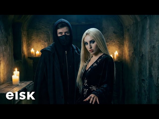 Elian Skye - RITUAL (Official Lyrics Video)