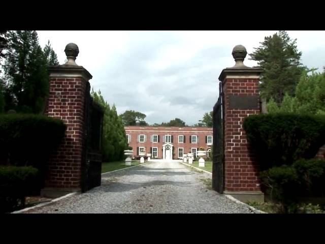 The Literary Tourist: F.Scott Fitzgerald's Long Island