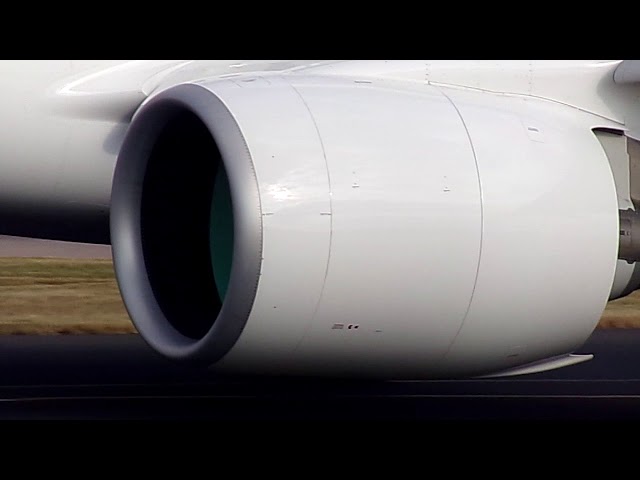 BEAUTIFUL ENGINE SOUND! | Swiss A220