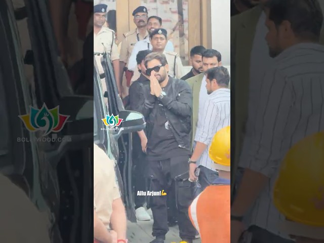 Telugu actor Allu Arjun spotted at the Kalina private airport in Mumbai!