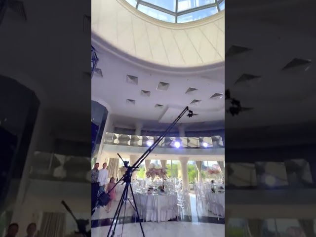 Операторский кран на съёмках банкета #wedding