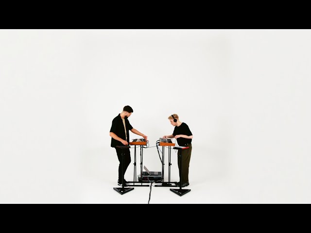 Tonic Walter - FEEL EP (Live Performance)