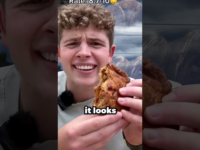 American Tries Australian Food 🤣