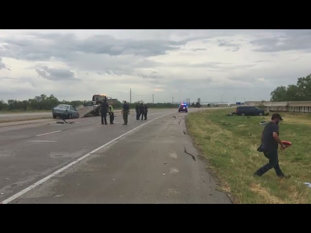 2 released, 1 remains hospitalized after Sunday crash on Loop 322