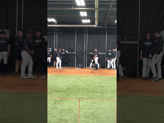 Nestor Cortes and Tommy Kahnle bullpen pitch #shorts #mlb #springtraining #nyy #yankees