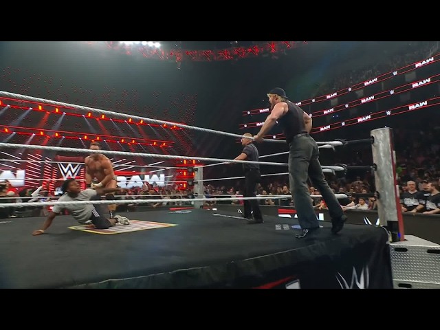 Austin Theory vs LA Knight WWE RAW 4/6/26