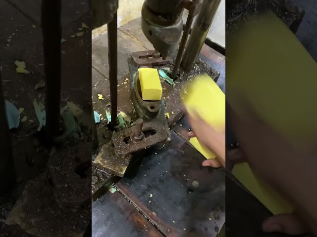 Soap 🧼 #machine #soapmachine #soapmaking #pakistan #foryou #soapmanufacturingbusiness #shorts