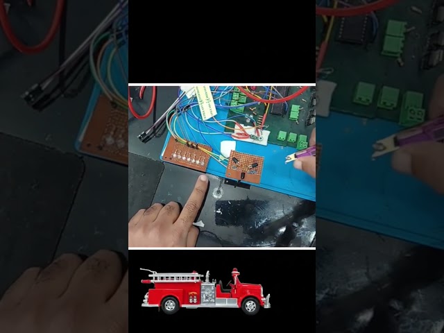 Detecting fire using PIC16F877A microcontroller. #electronics #circuit #control #engineering