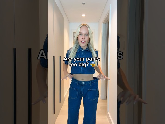 Jeans too big? 😰👖 Try these 2 easy #fashionhacks to adjust the size! #jeanshacks