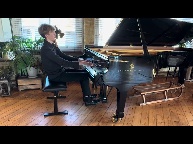 Brahms Piano Sonata No.3 in F Minor Op.5 (2nd Movement) - Joseph Howes