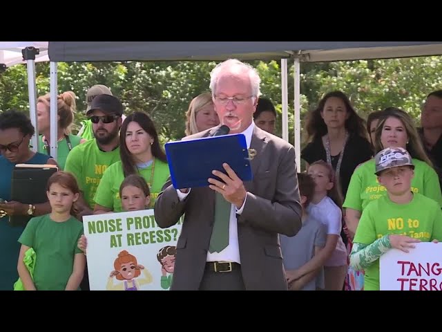 Teachers and students rally against proposed AI data center in Arden