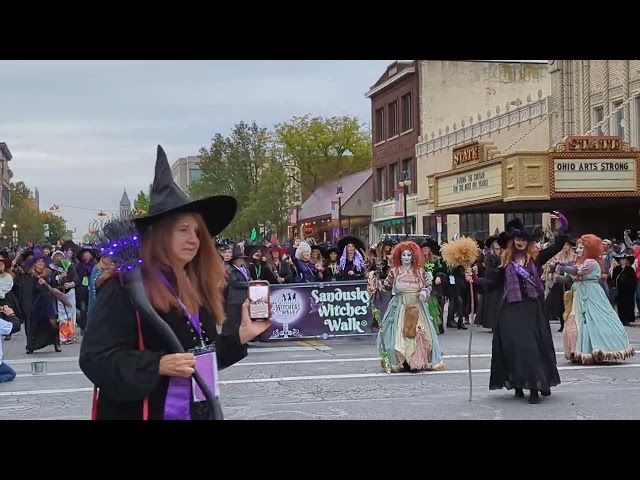 The Witches Dance at the Sandusky Witches' Walk
