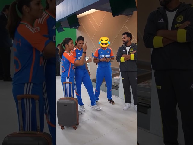 Rohit Sharma meets team india female cricket team ! #shorts #rohitsharma #smritimandhana #teamindia