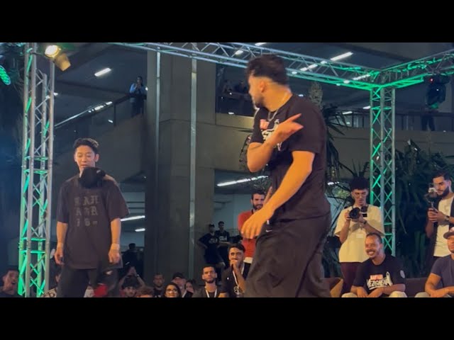 Disrespectful breakdance battle !