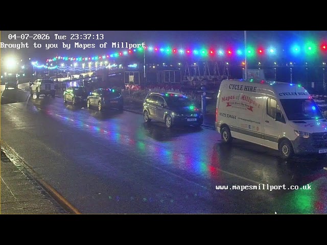 Mapes of Millport- Scrolling Camera Live Stream - www.mapesmillport.co.uk