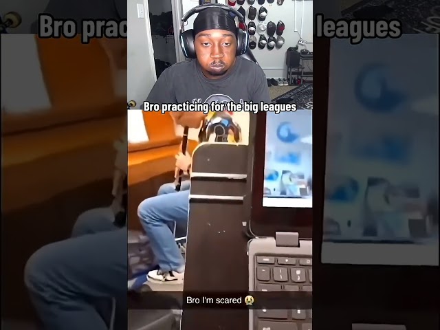 Squidward taught him that 😂  #twitch #funny #reaction #shorts #streamer #gaming #youtubeshorts