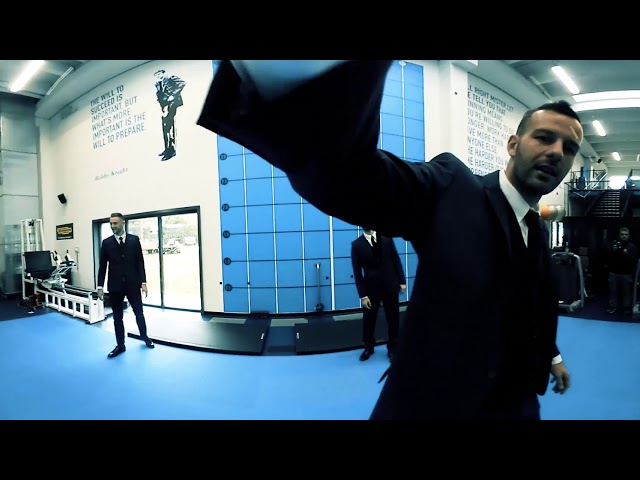 Inter with Brooks Brothers... in 360°!  👔👟⚽