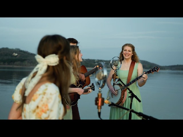 In Christ Alone – A Full Sunrise in One Song | The Petersens