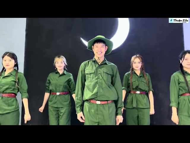 Hát Mãi Khúc Quân Hành Mix Choreo Thuận Zilo 