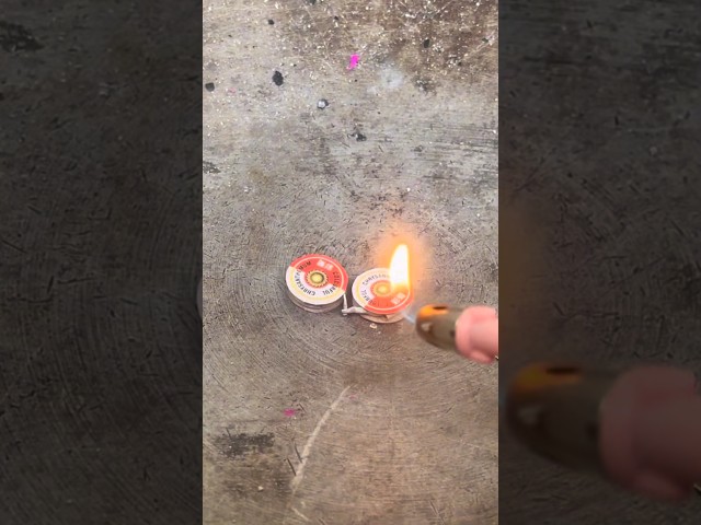 Experiment lighting up firecrackers in a frying pan! Ramadan 2026 #experiment #firecrackers #shorts