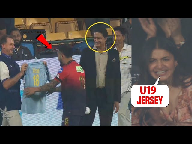 King Kohli Surprised to See U19 World Cup Jersey  😆👌