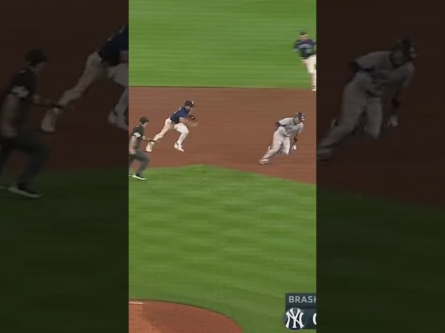 The Mariners had that MLB The Show Showdown fielding in extras vs. the Yankees