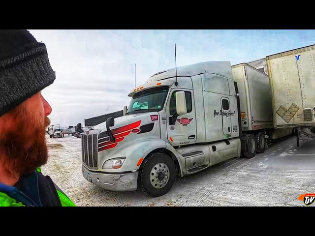 PETERBILT 579 | My Trucking Life | Vlog #2440