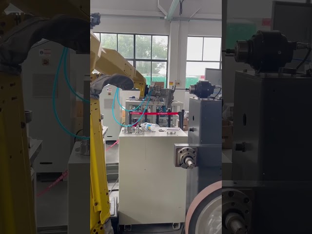 Fanuc Robot workpiece hold. Polishing operation #fanuc #sprutcamrobot #robot #polishing #china