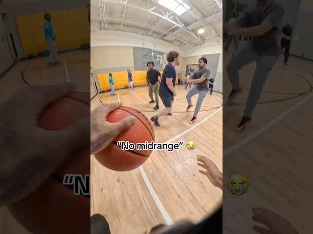 “No midrange” 😭🏀 #basketball #funny #hoops #ballislife