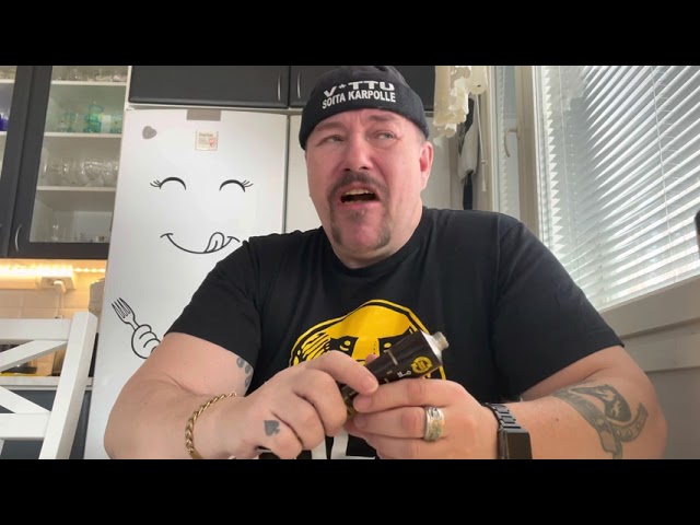 Sinappi vs Äijä/aura tosi tulinen.