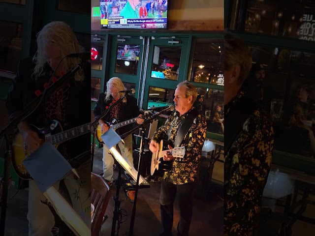 Howes and Hunter, cover song 🎵