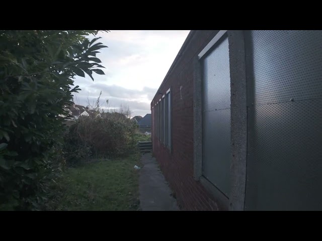 SMALL CHURCH SEALED BRISTOL