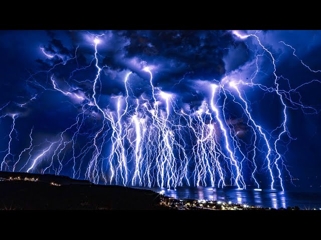 Goodbye Insomnia with Powerful Thunder, Strong Storm, Heavy Rainfall and high Wind at Night